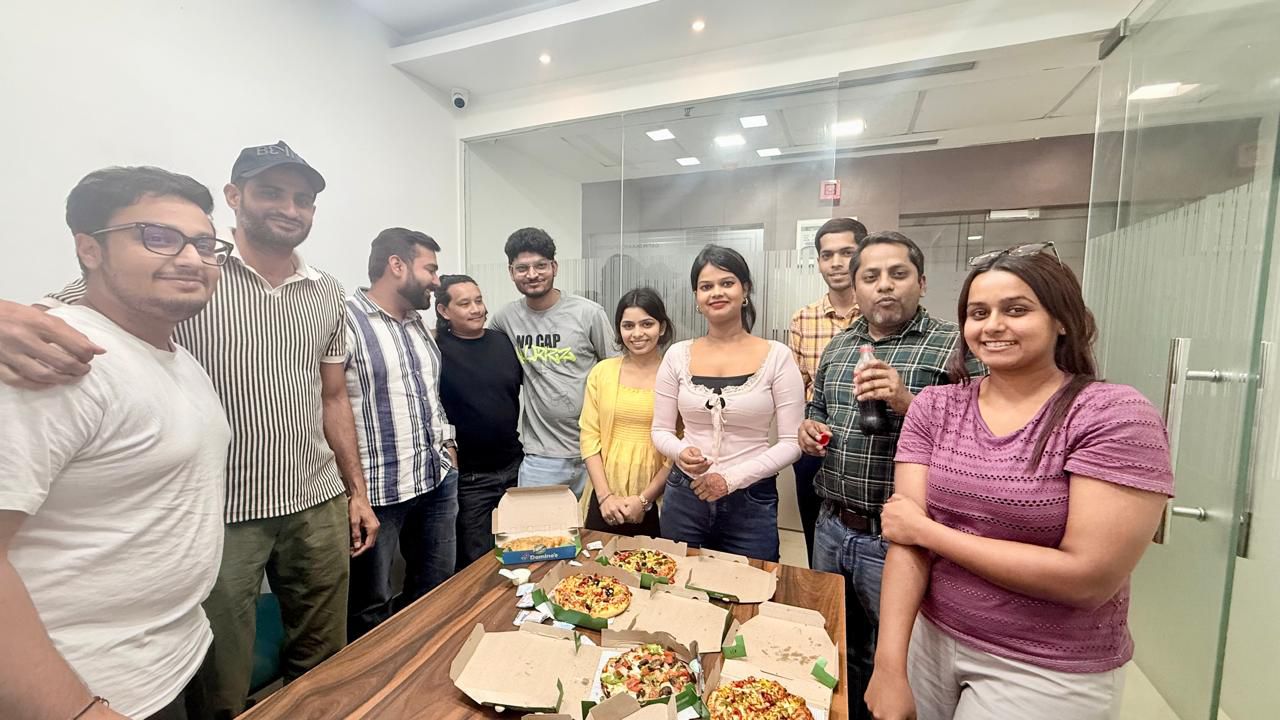 SolutionBowl office moment 13